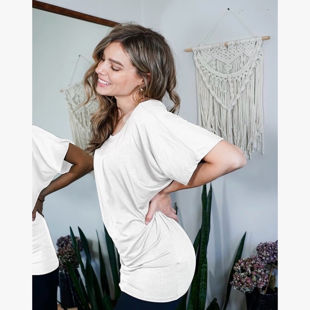 Elegant White Short Sleeve Top